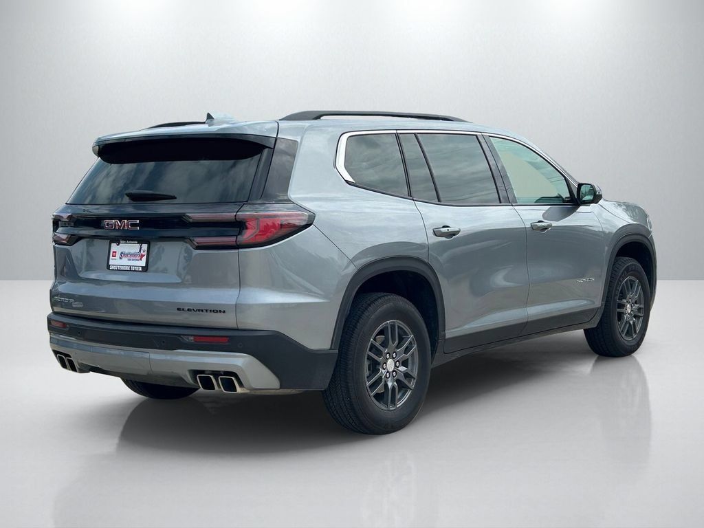 Used 2025 GMC Acadia Elevation FWD image 5