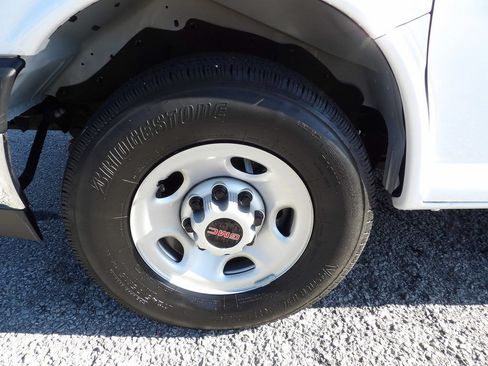Used 2025 GMC Savana 2500 w/ Driver Convenience Package RWD image 49