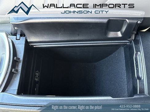 Used 2019 Mercedes-Benz GLC 300 4MATIC Coupe image 22