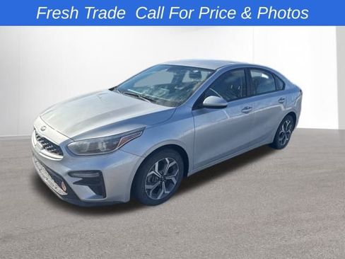 Used 2021 Kia Forte LXS image 1