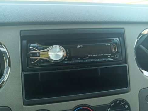 Used 2008 Ford F250 XLT image 11