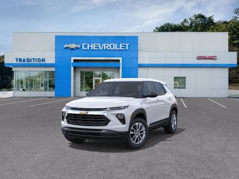 New 2026 Chevrolet TrailBlazer LS w/ LS Convenience Package AWD/4WD image 8