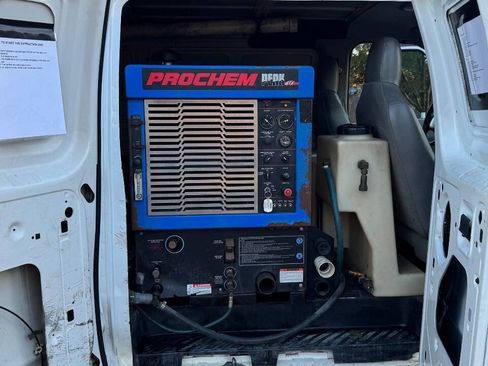 Used 2011 Ford E-250 and Econoline 250 w/ PWR Group image 20