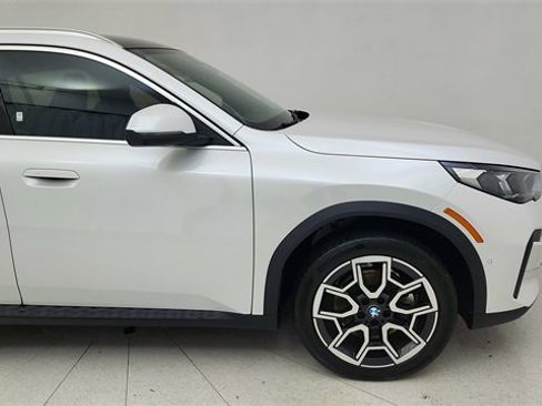 Used 2025 BMW X2 xDrive28i image 8
