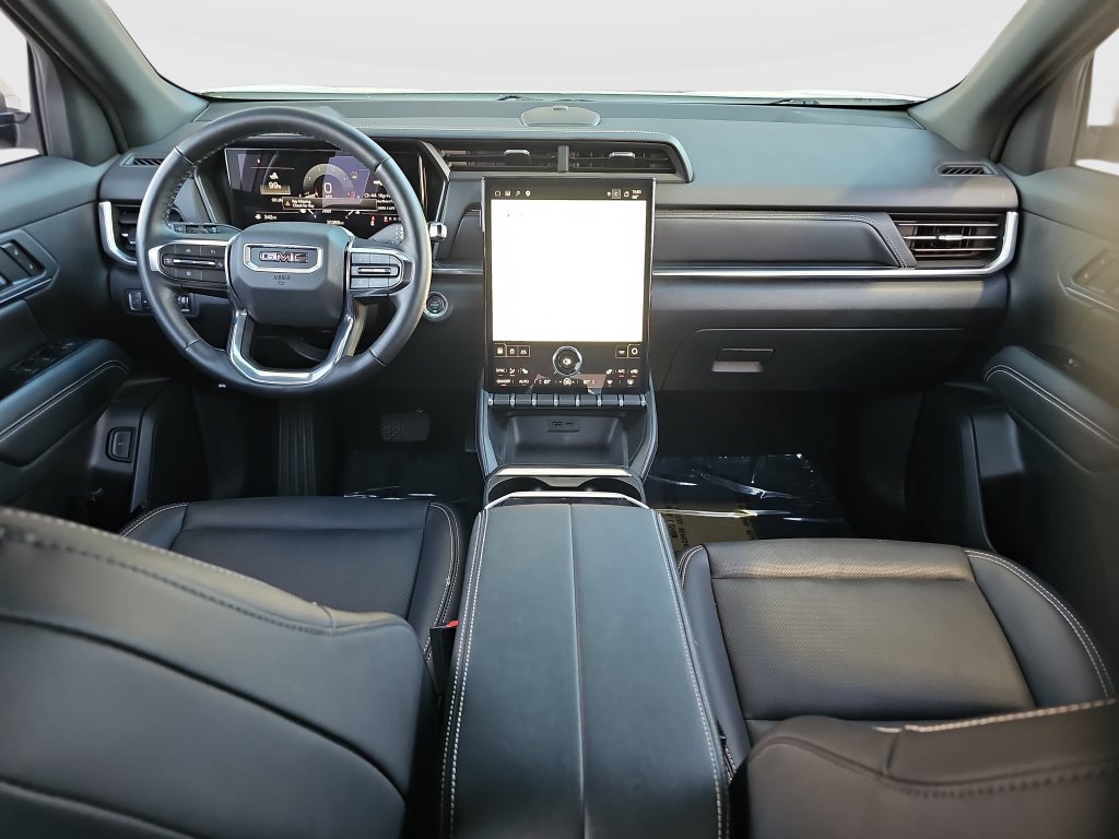 Used 2026 GMC Terrain Elevation w/ Elevation Premium Package FWD image 19