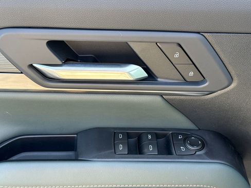 New 2026 GMC Terrain AT4 AWD/4WD image 15