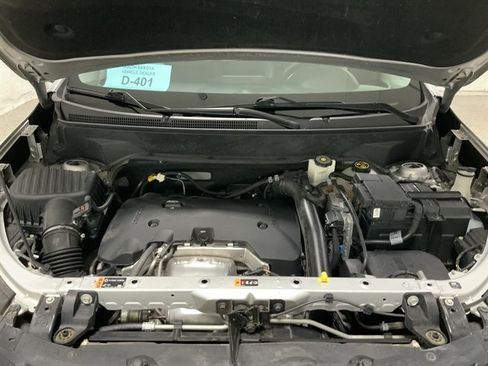 Used 2020 Chevrolet Equinox Premier AWD/4WD image 9