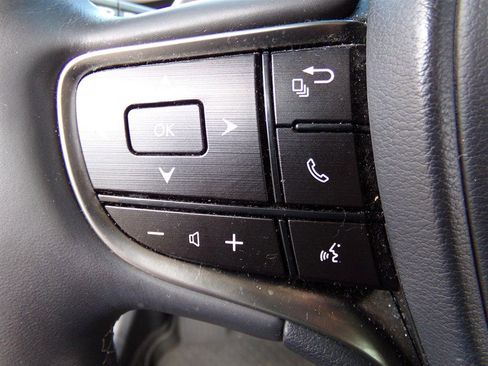 Used 2020 Lexus ES 300h w/ Premium Package image 44