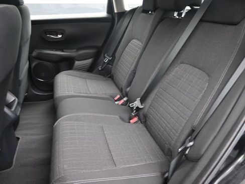 Used 2025 Honda HR-V LX image 10