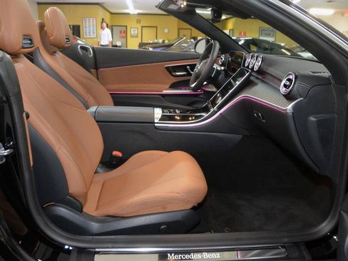 Used 2024 Mercedes-Benz CLE 450 4MATIC Cabriolet w/ Driver Assistance Package image 26