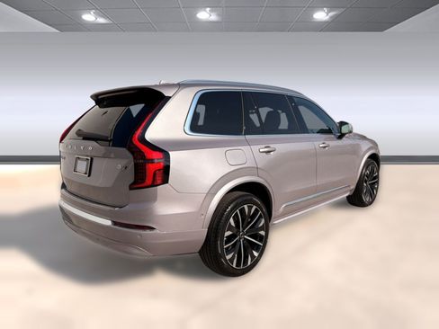 New 2026 Volvo XC90 B6 Plus w/ Protection Package Premier AWD/4WD image 9