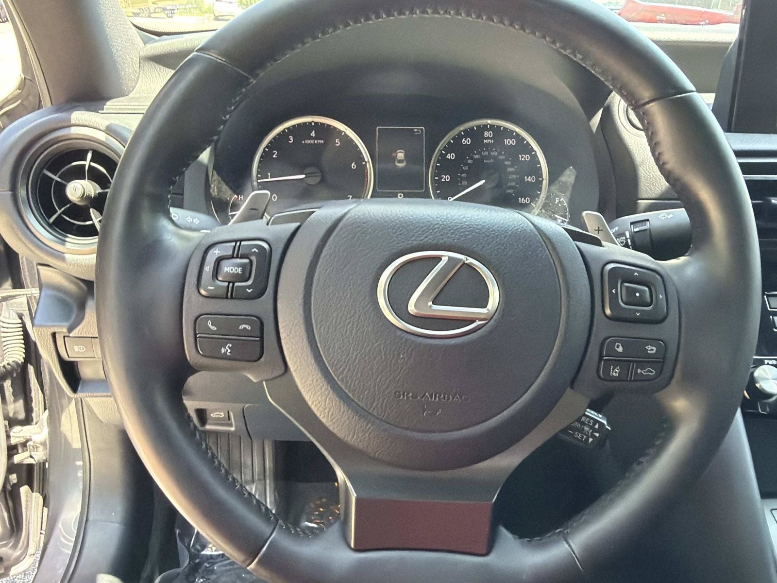 Used 2024 Lexus IS 300 w/ Comfort Package RWD image 27