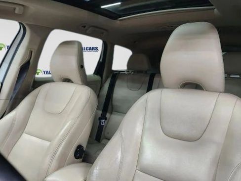 Used 2015 Volvo XC60 T6 Premier Plus image 10