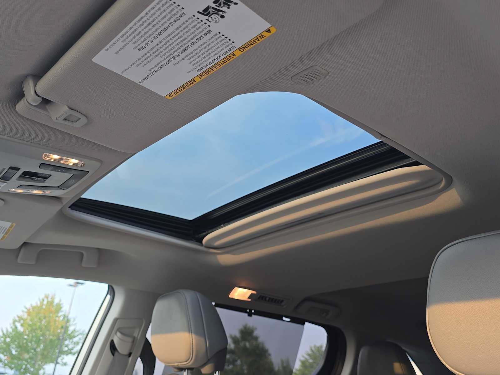 Certified 2021 Toyota Sienna XLE FWD image 26
