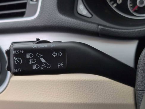 Used 2013 Volkswagen Passat 2.5 SE image 27