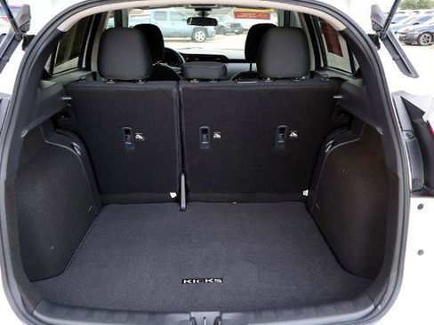 Certified 2024 Nissan Kicks SV FWD image 11