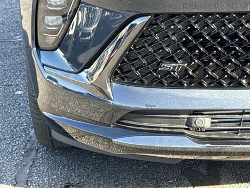 New 2026 Buick Envision Sport Touring image 15