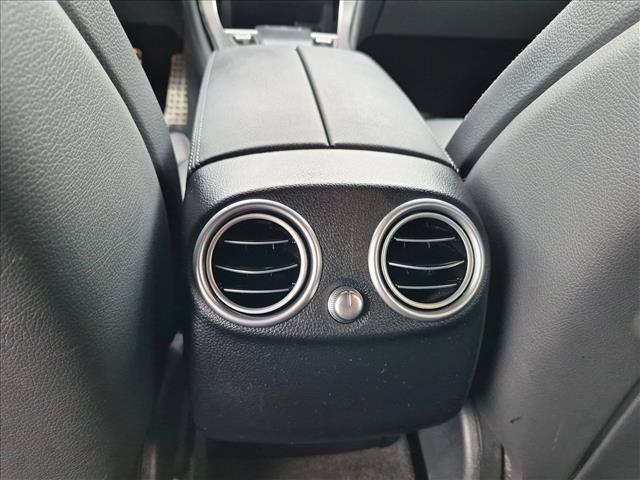 Used 2022 Mercedes-Benz GLC 300 4MATIC Coupe image 17