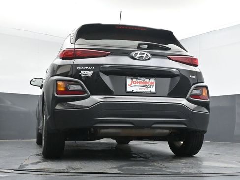 Used 2020 Hyundai Kona SE AWD/4WD image 36