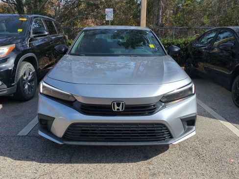 Used 2023 Honda Civic Sport image 9