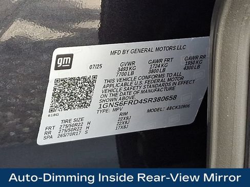 Used 2025 Chevrolet Suburban Premier AWD/4WD image 30