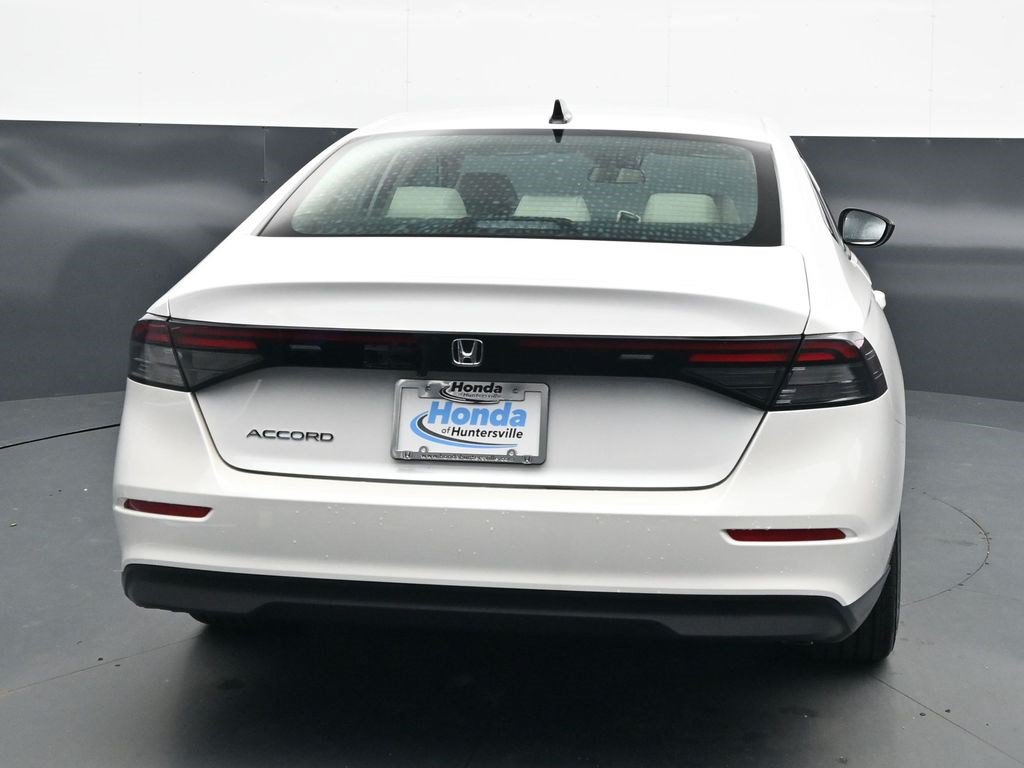 Used 2026 Honda Accord SE image 6