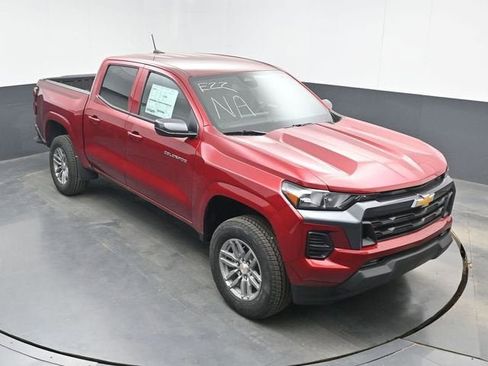 New 2026 Chevrolet Colorado LT RWD image 30