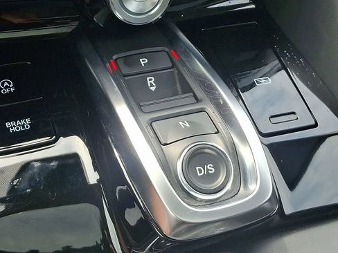 Certified 2024 Acura MDX SH-AWD w/ Technology Package image 16
