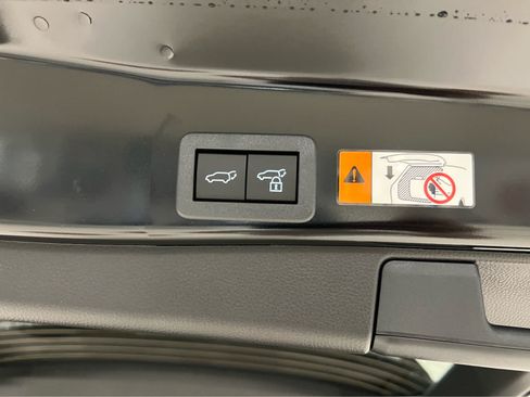 New 2026 Toyota RAV4 XSE AWD/4WD image 11