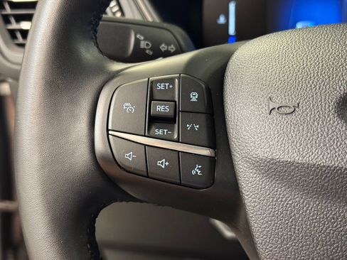 Used 2023 Ford Escape Active w/ Tech Pack #1 FWD image 35