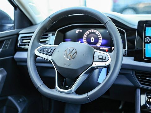 New 2026 Volkswagen Jetta SE image 25