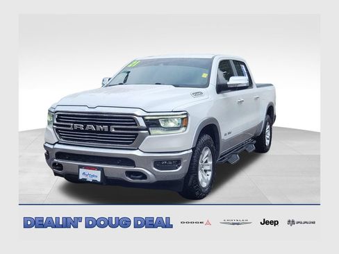 Used 2021 RAM 1500 Laramie AWD/4WD image 1