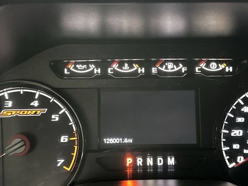 Used 2020 Ford F150 XLT w/ Equipment Group 302A Luxury AWD/4WD image 32