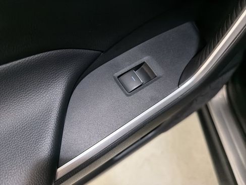 Used 2024 Toyota RAV4 XLE FWD image 24