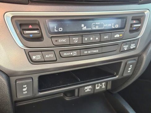 Used 2018 Honda Ridgeline RTL-T image 18