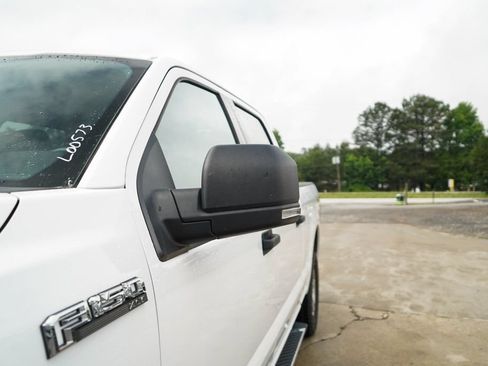 Used 2019 Ford F150 XLT w/ Equipment Group 301A Mid AWD/4WD image 22