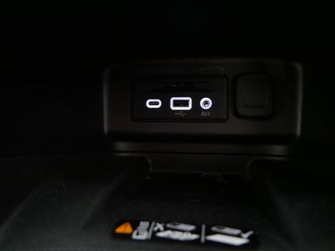 Used 2022 Chevrolet Equinox Premier image 29