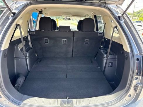 Used 2019 Mitsubishi Outlander ES FWD image 23