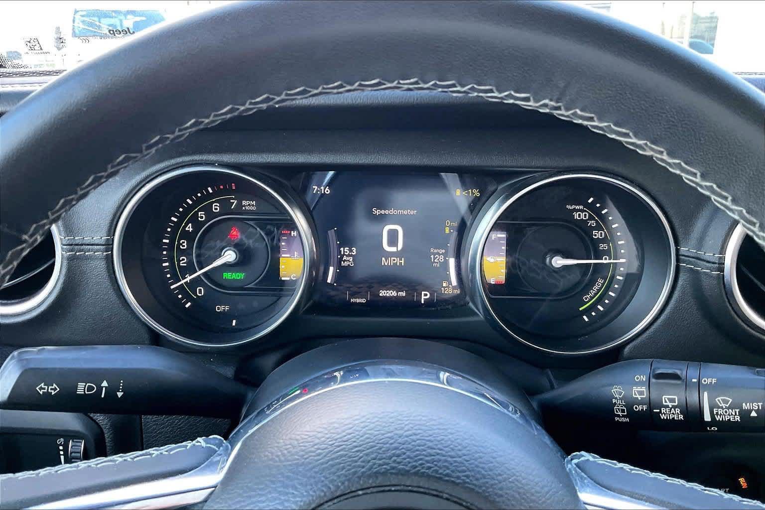 Used 2023 Jeep Wrangler Unlimited Rubicon 4xe AWD/4WD image 17