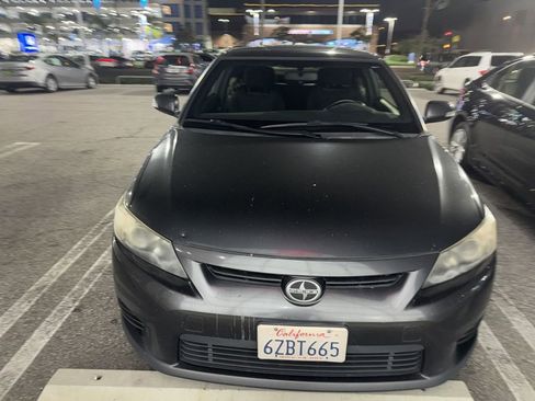 Used 2013 Scion tC image 3