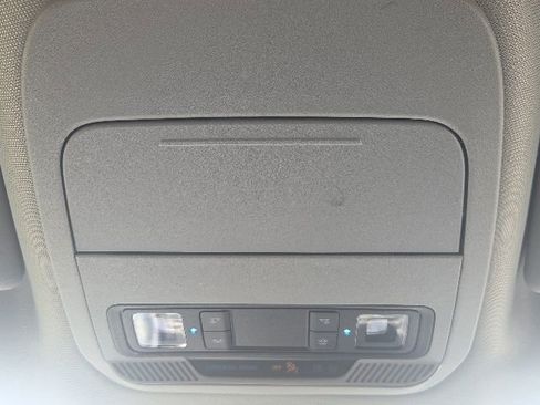 Used 2024 Ford F150 XLT AWD/4WD image 25