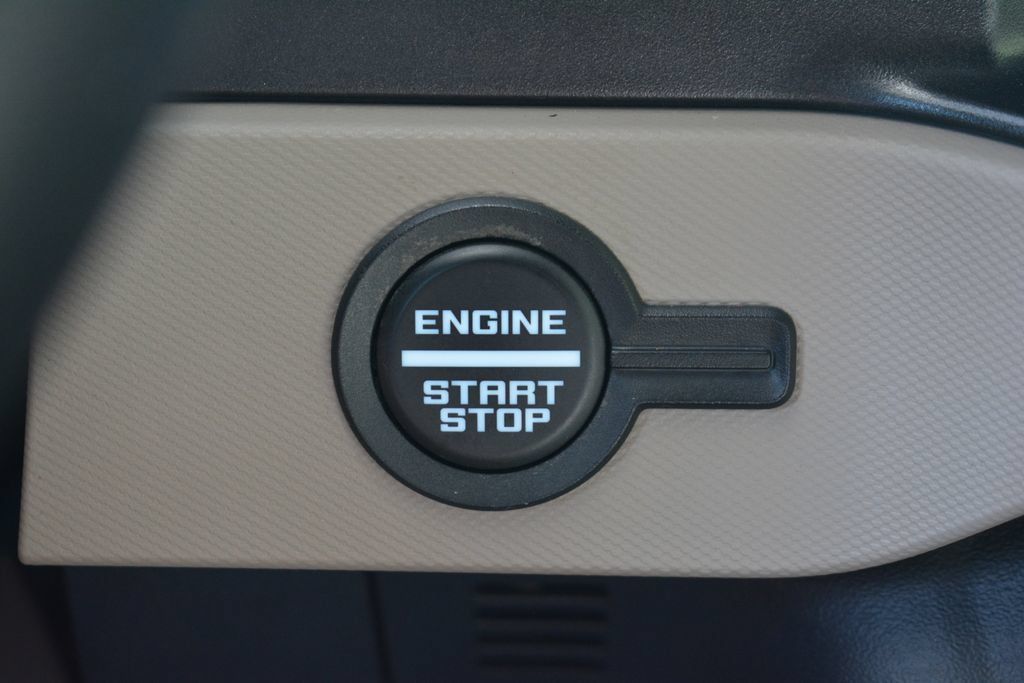 Certified 2022 Ford Bronco Wildtrak AWD/4WD image 13