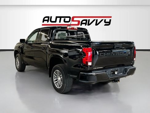 Used 2024 Chevrolet Colorado LT w/ LT Convenience Package II AWD/4WD image 5