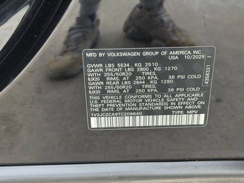 Certified 2026 Volkswagen Atlas Cross Sport SE image 19