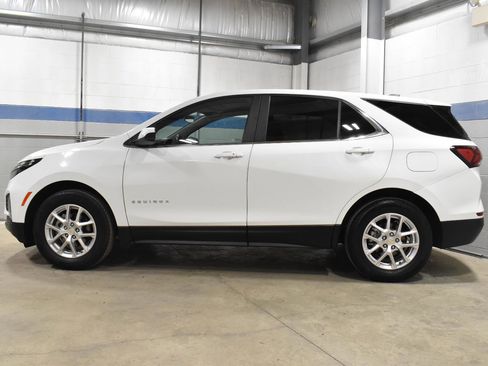 Used 2023 Chevrolet Equinox LT FWD image 24