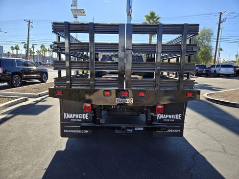 New 2024 GMC Sierra 3500 Pro w/ Convenience Package image 4