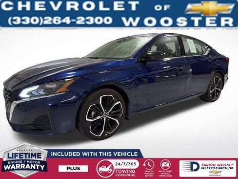 Used 2024 Nissan Altima 2.5 SR image 1