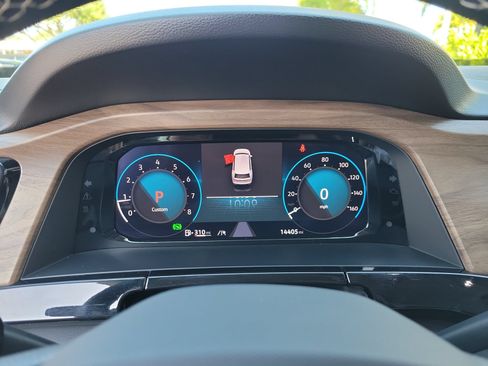 Used 2026 Volkswagen Atlas SE FWD image 31