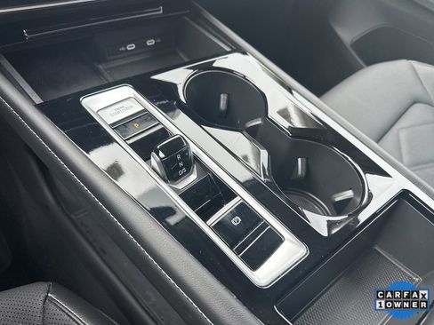 Used 2024 Volkswagen Atlas SE image 5