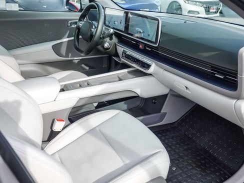 Used 2024 Hyundai Ioniq 6 Limited image 15